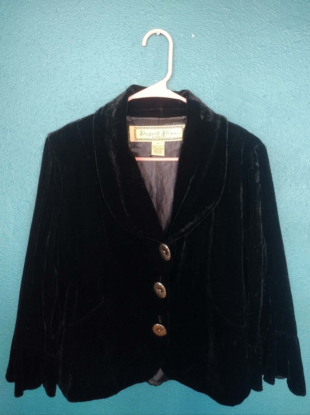 Vintage Desert Diva by Sherry Holt Boho Black Velvet Jacket Concho Style Buttons